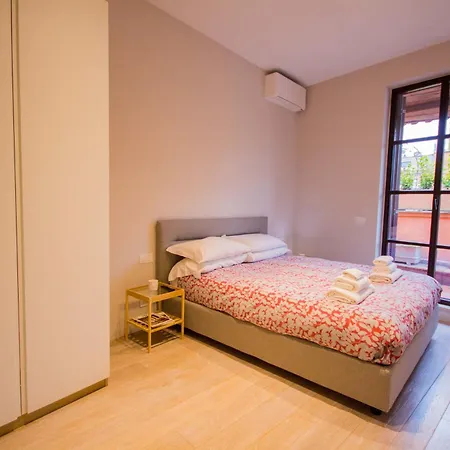 Pelliccia 11 Trastevere Penthouse Rome Exterior photo